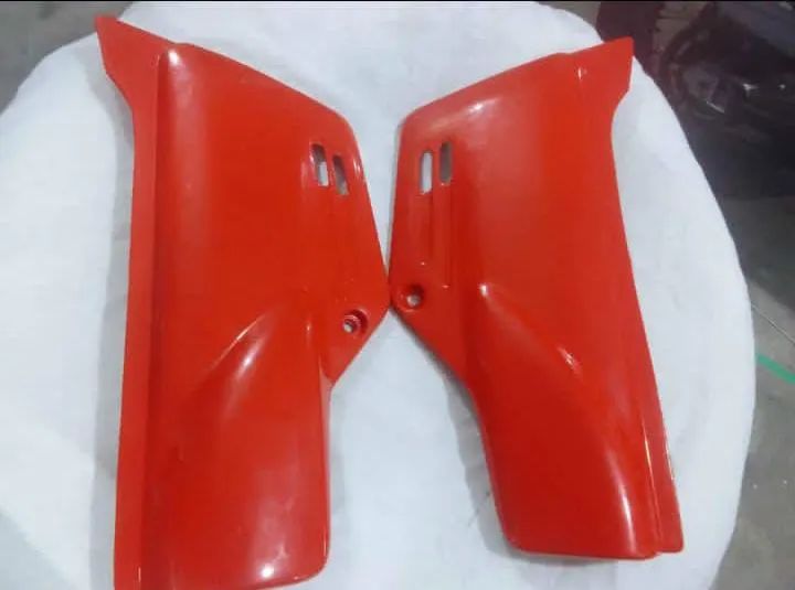 Par de carenagens laterais mx 150/200 xlr 125 novas paralelas - Foto 5