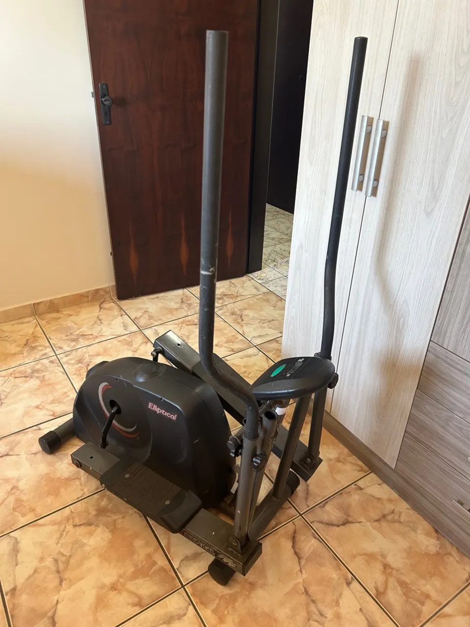 Elíptico para exercícios