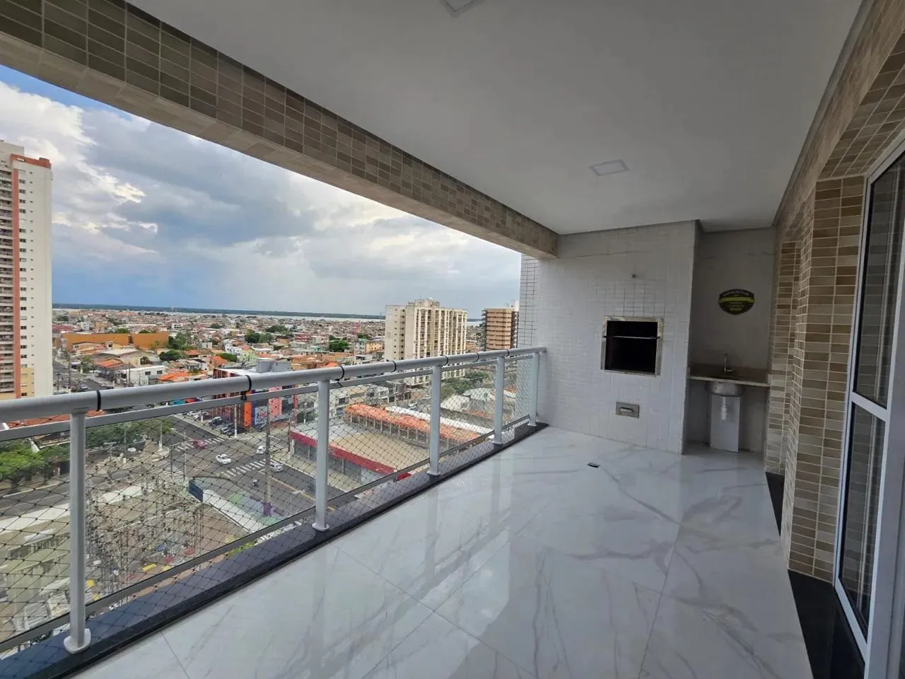 Apartamento para venda no Torre Liberto de 125 metros com 3 suítes em Jurunas - Belém - PA
