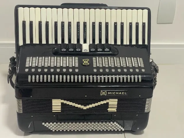 Acordeon 120 Baixos Preto