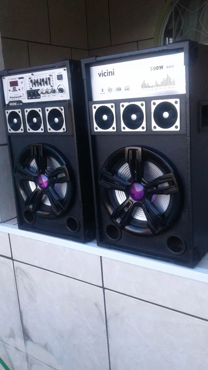 par de caixa amplificada multiuso ,varias funçoes e blutufe