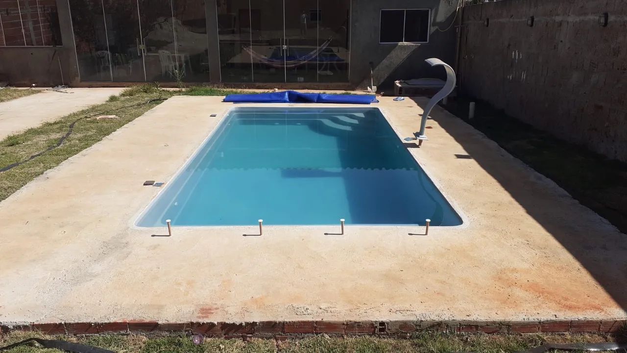 Piscina de fibra instalada 6 metros