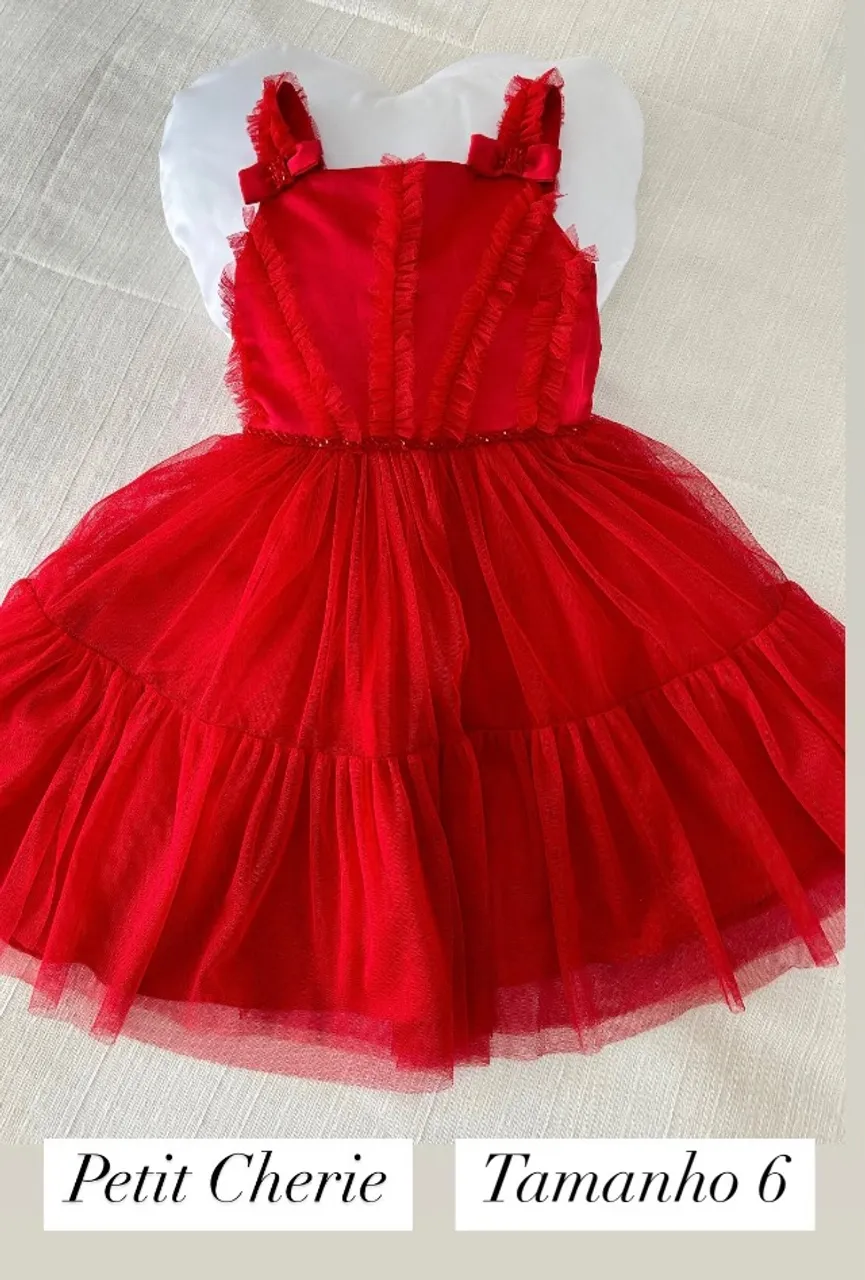 Vestido vermelho infantil