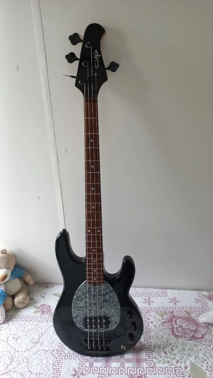 contrabaixo music man