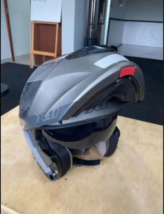 Capacete X11 Turner (Robocop) Cinza - Foto 2