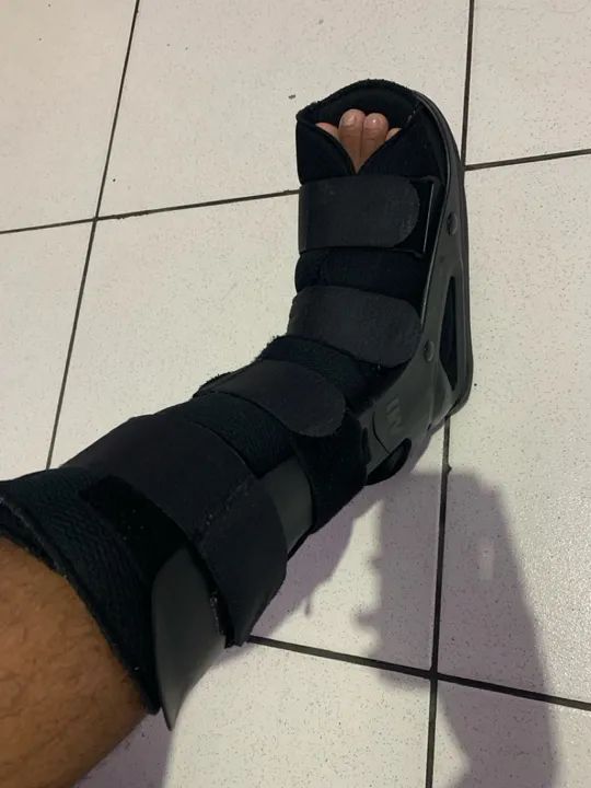 Bota ortopédica para imobilização de tornozelo - Foto 3
