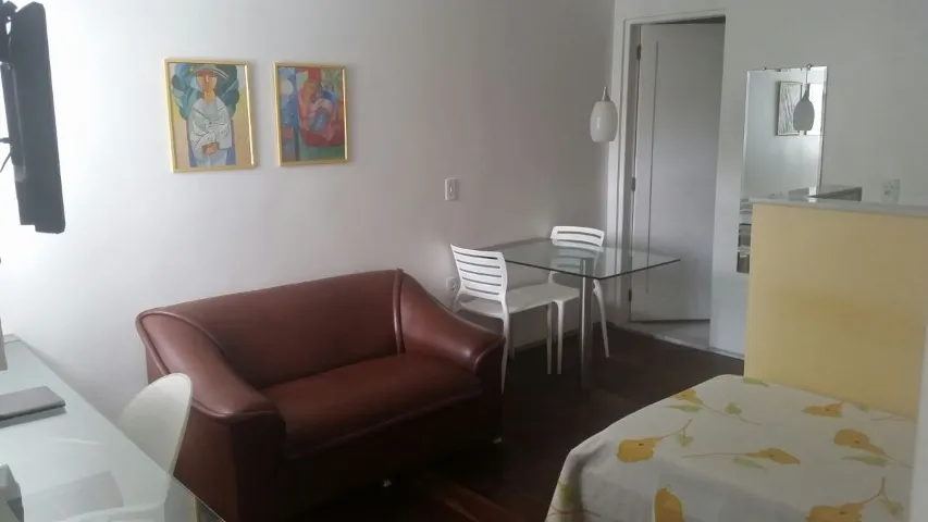 Apartamento mobiliado com um quarto, próximo da Universidade Católica