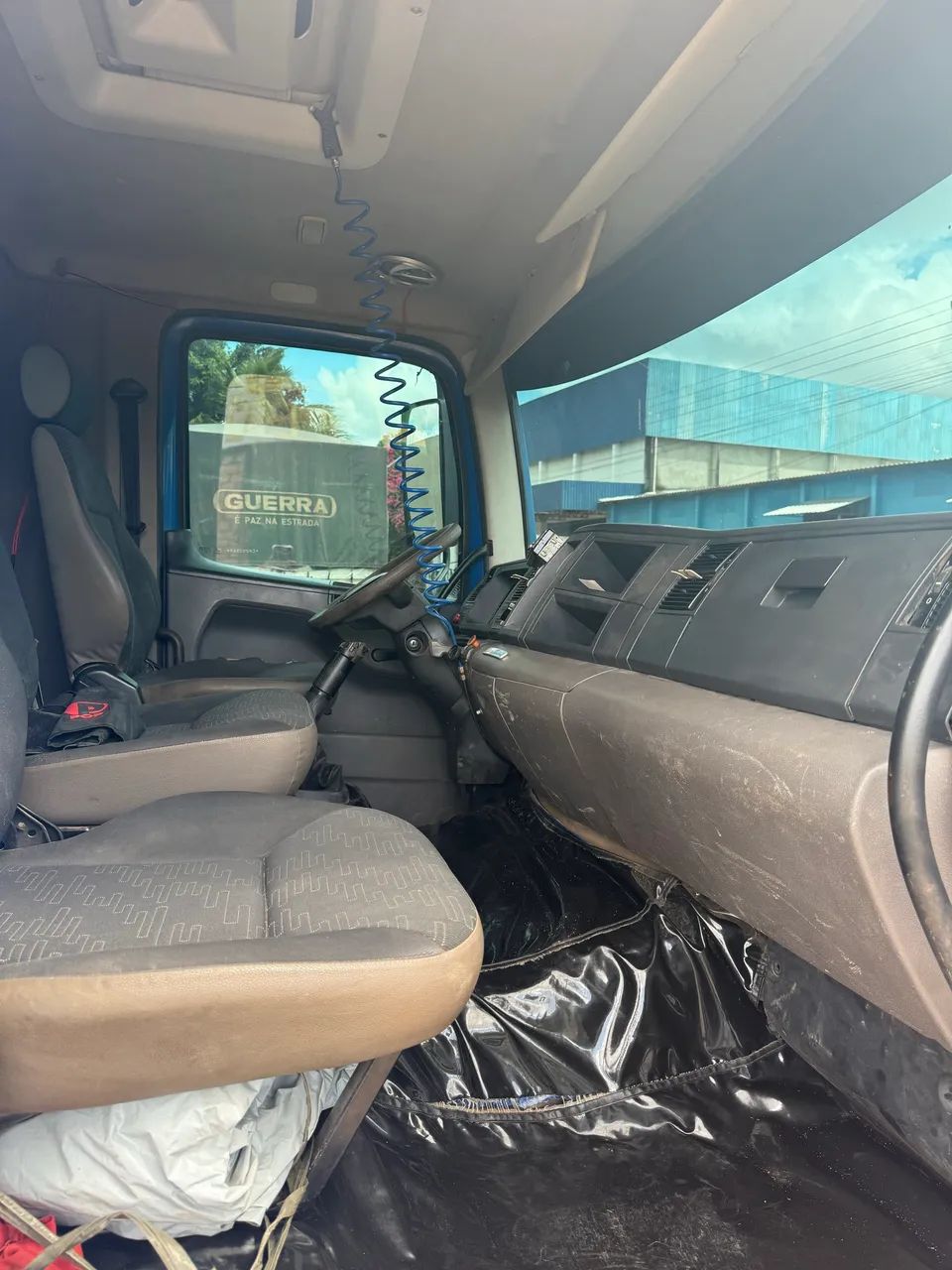 VW 13.190 Caçamba - 2012 - Foto 11