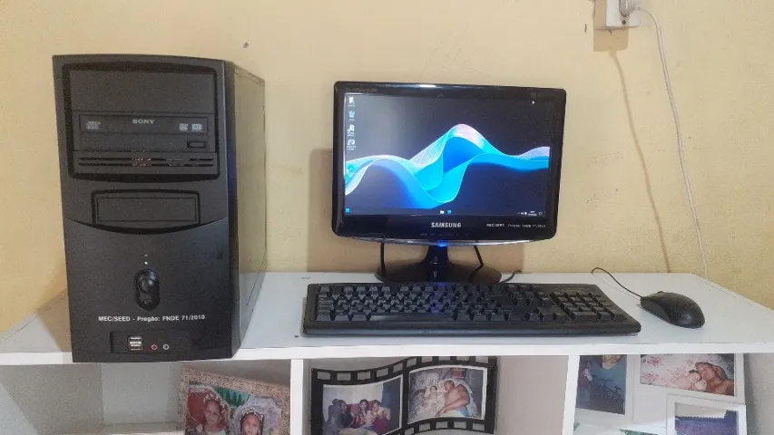 PC Computador ASUS Intel Pentium E6700 Dual-Core (18) - 4GB RAM, HD 320GB