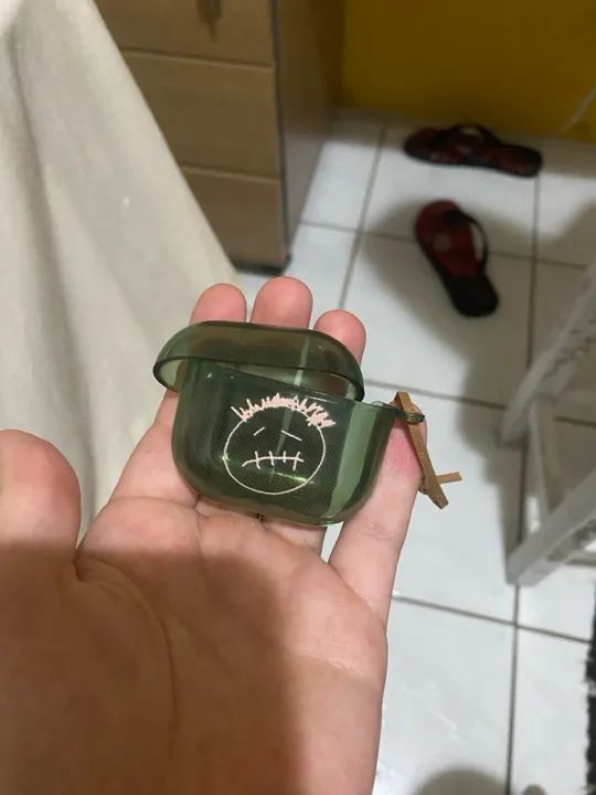 Case para Airpods com design Travis Scott