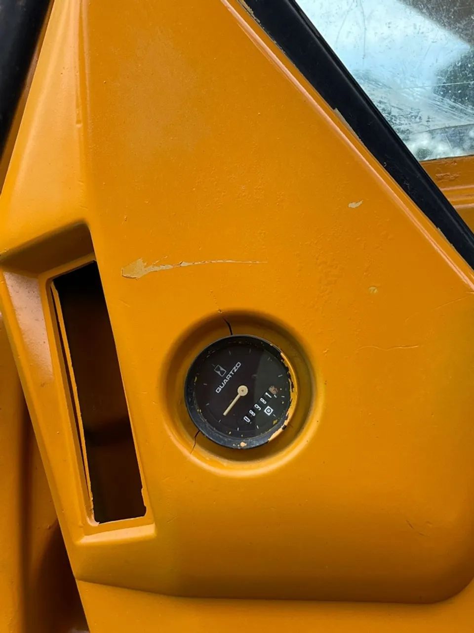 Vendo escavadeira hidráulica 320BL - Foto 2