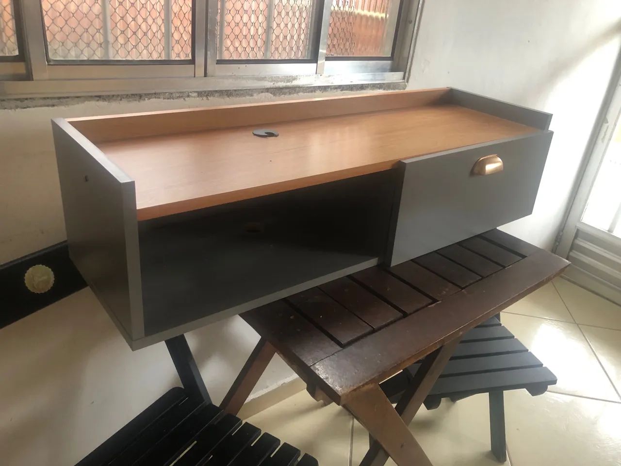 Armário de Parede Moderno - Novo!