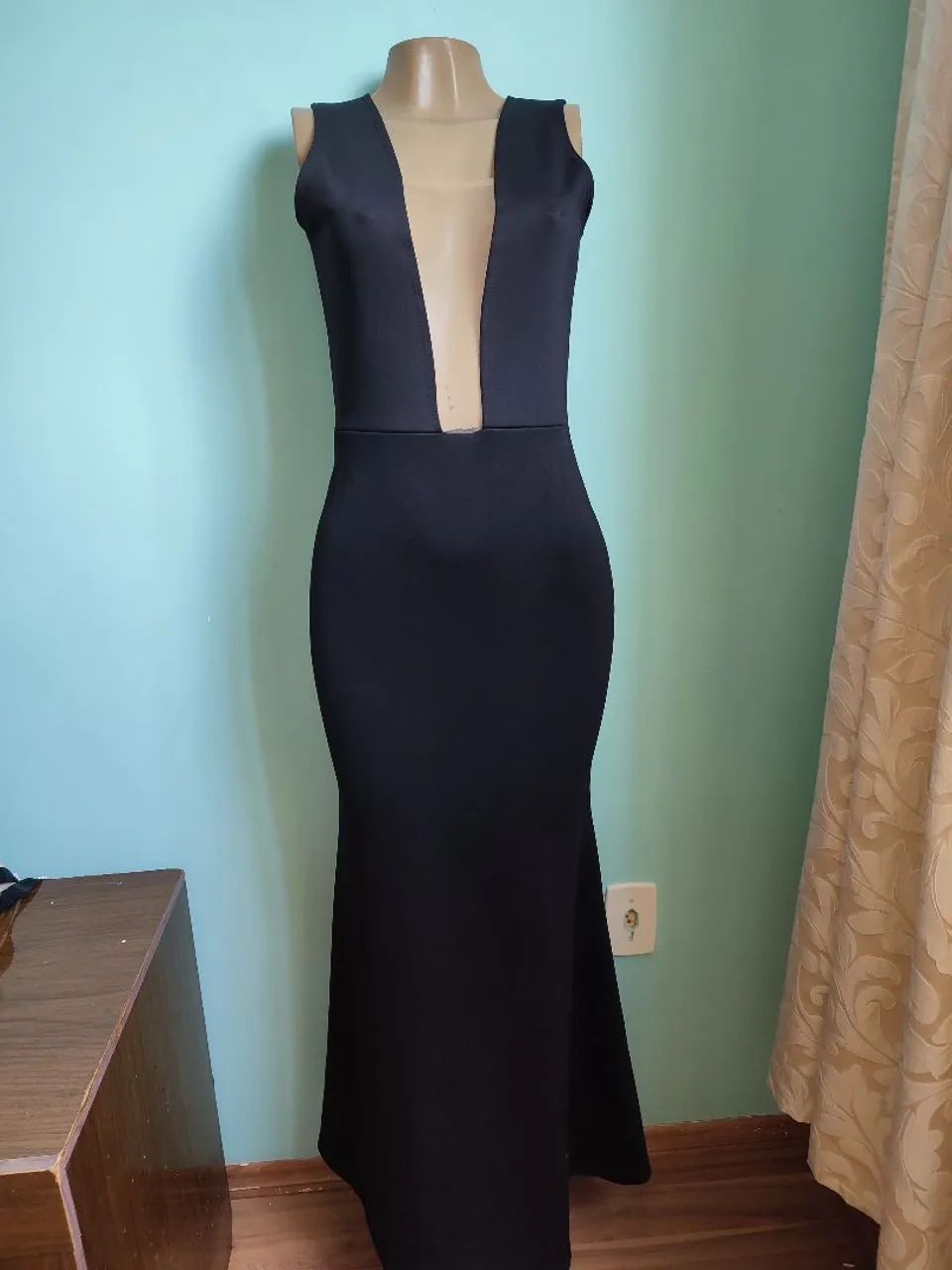 Vestido preto longo 