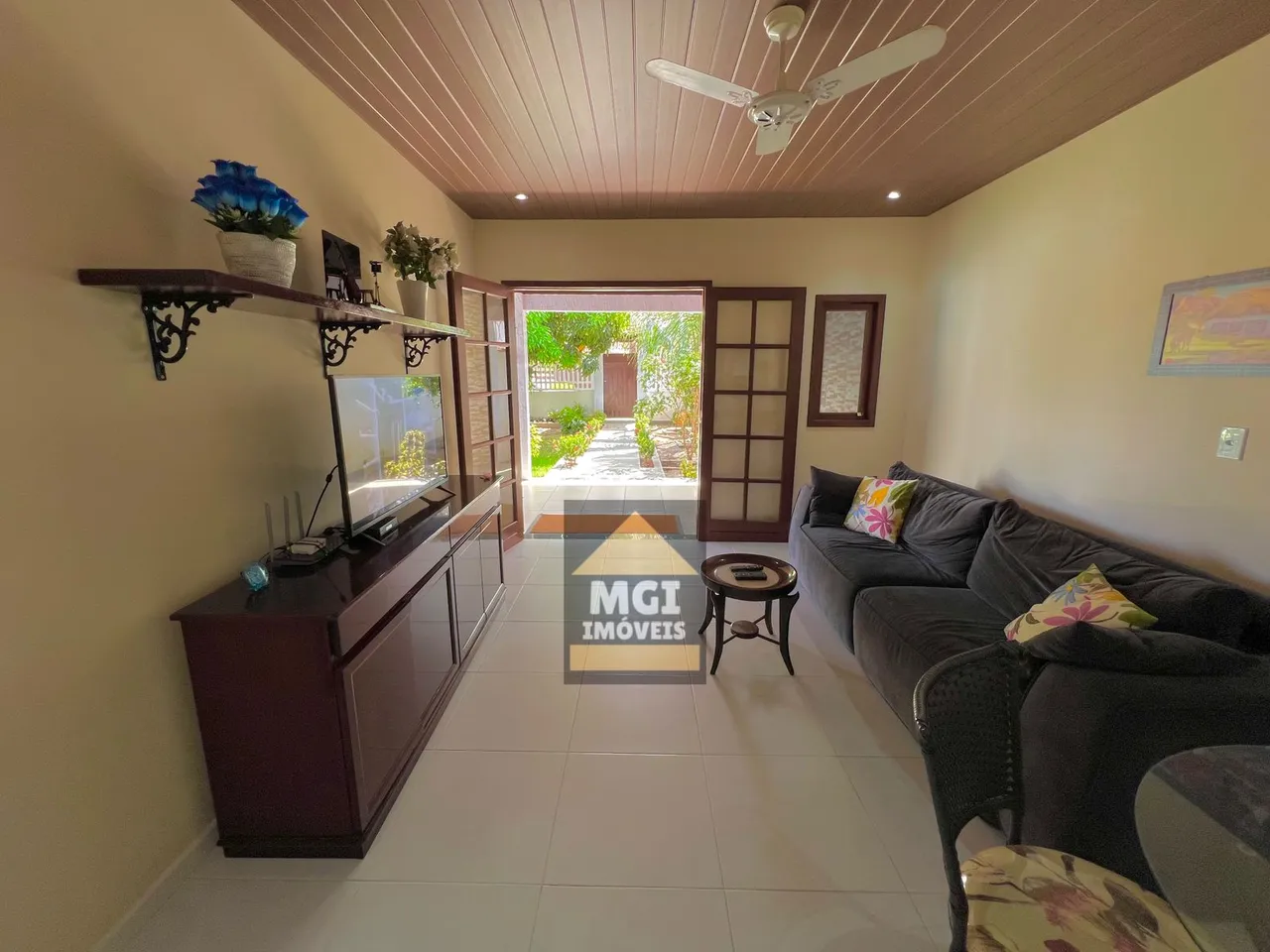 Porteira fechada casa com piscina e 3 quartos Bouqueirão - Saquarema - Oportunidade