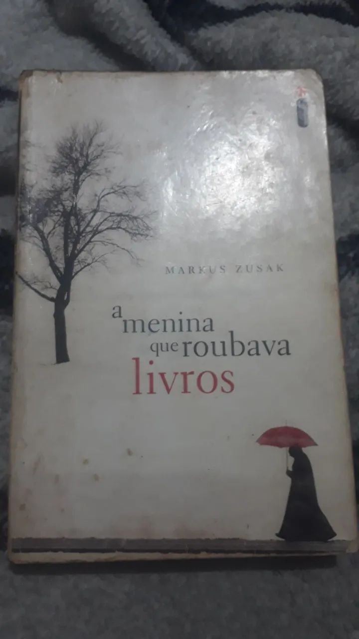A Menina Que Roubava Livros - Markus Zusak