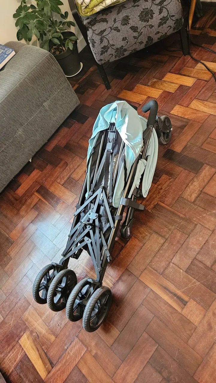 Carrinho de Bebê Chicco Liteway Azul - Foto 5