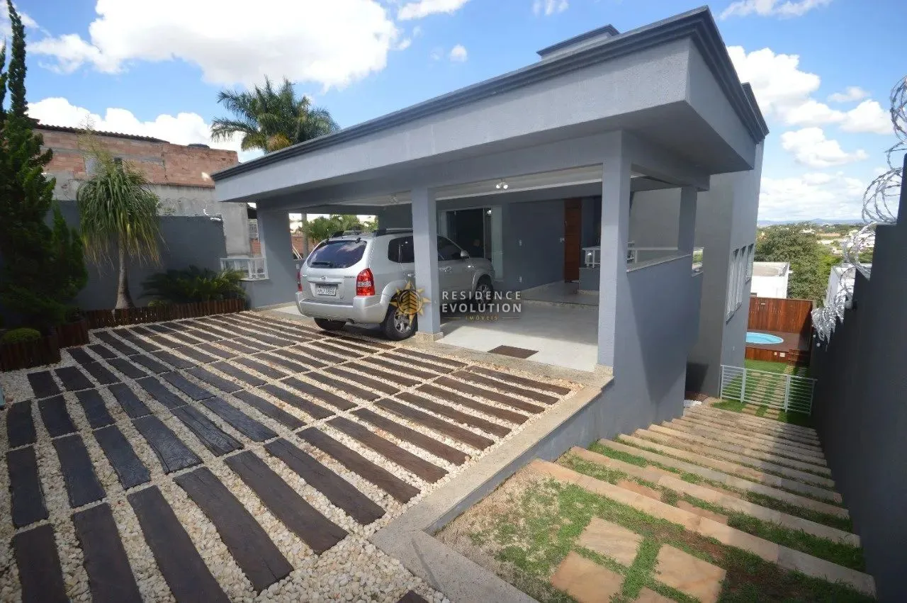 Casa Moderna 04 Quartos 4 Vagas Com Piscina