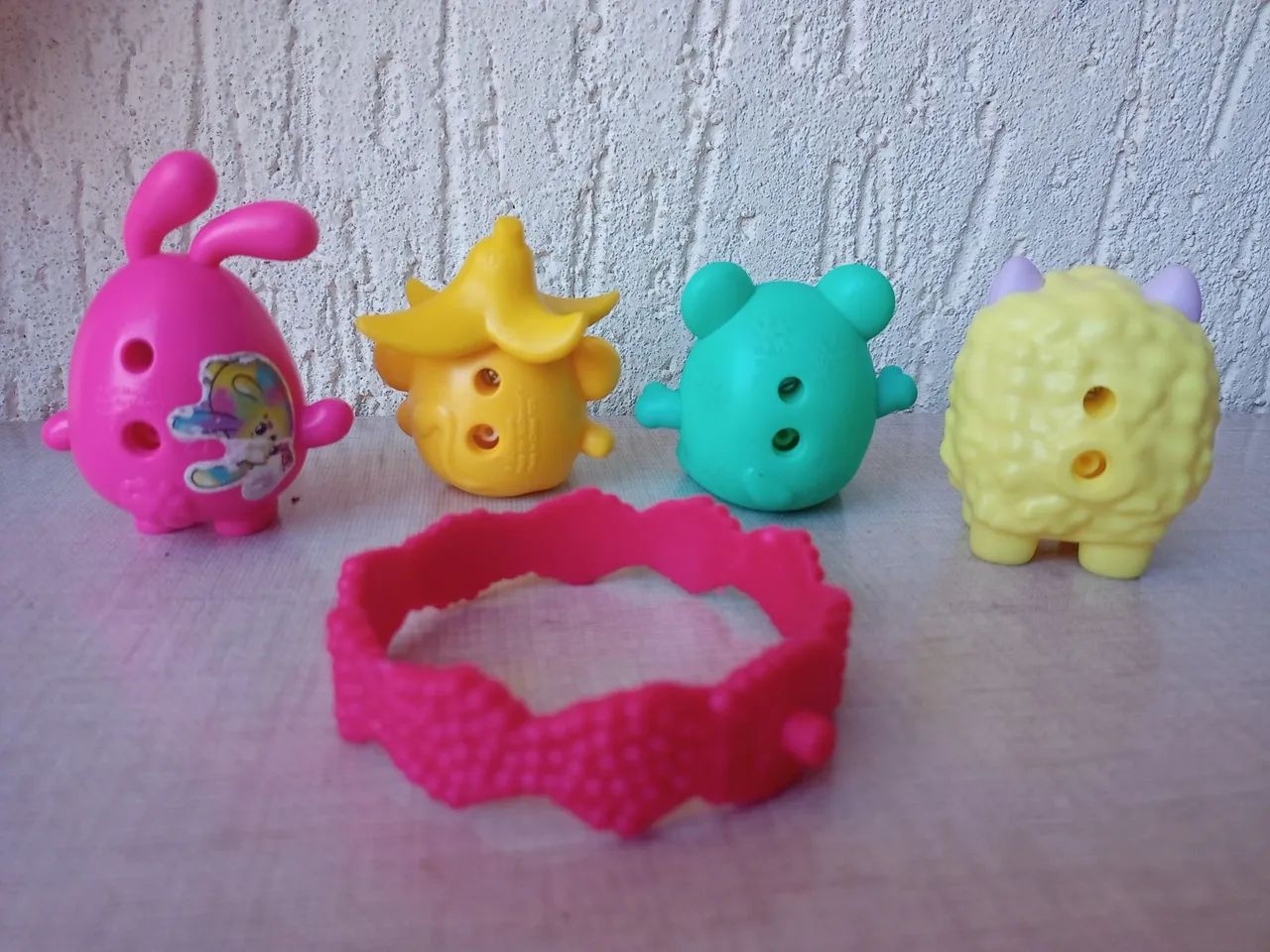 Kit  bonecos pikimi  pops  McDonald's  - Foto 3