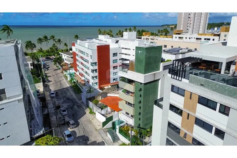 Apartamento Grande com Vista Mar, 50 metros da Orla de Cabo Branco
