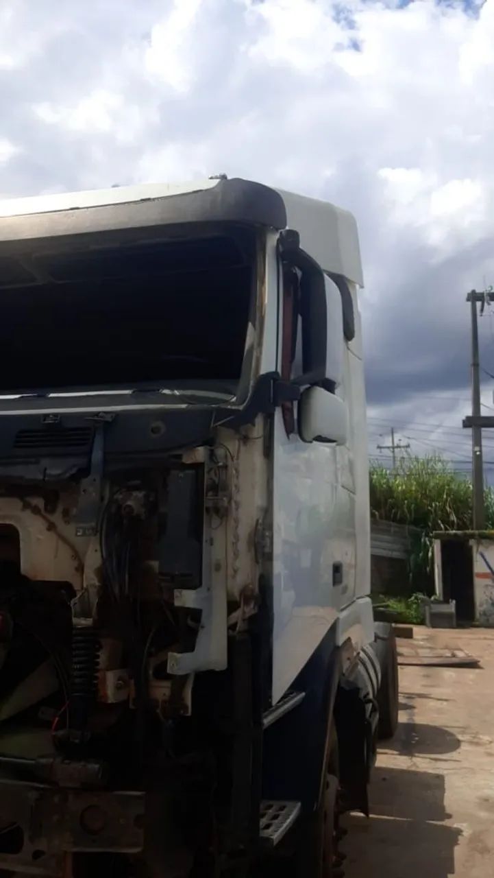 Cabine Volvo 440, 2011 - Foto 4