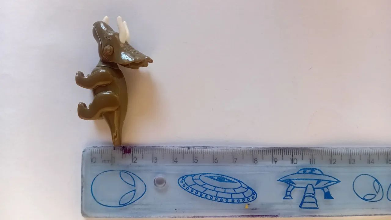 Lote 3 Bonecos antigo brinquedo coleção kinder ovo dinossauros - Foto 6