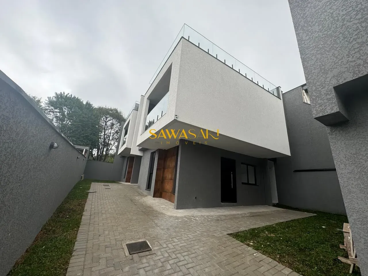 Sobrado à venda no bairro Uberaba - Curitiba/PR