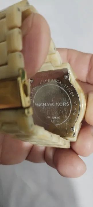 Vendo relógio digital da marca Michael kross original - Foto 3