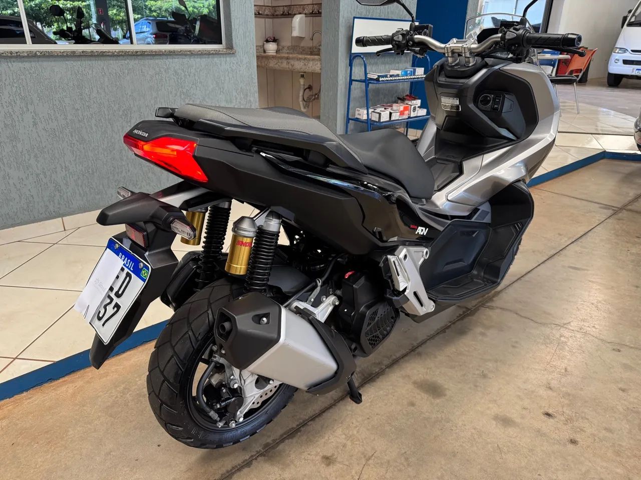 Honda ADV 150 ABS - Foto 2