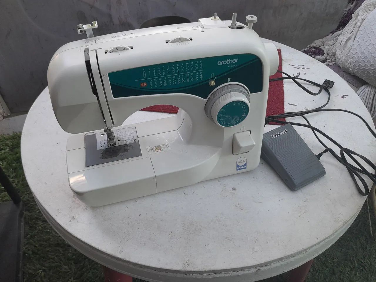 Máquina de costura Brother - Foto 4