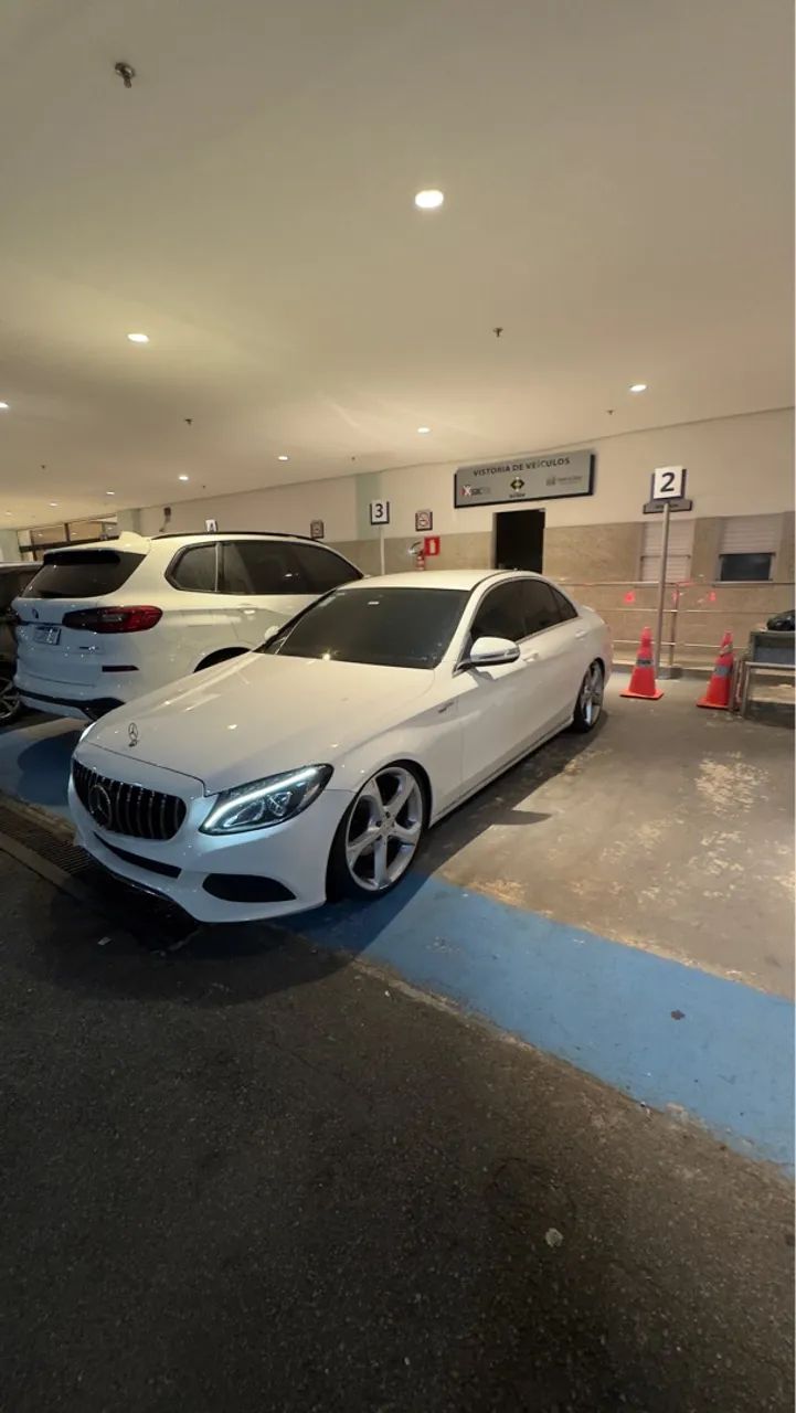 Mercedes bens Classe C - 180 2016/2016 Aro 20 Susp Fixa - Foto 3