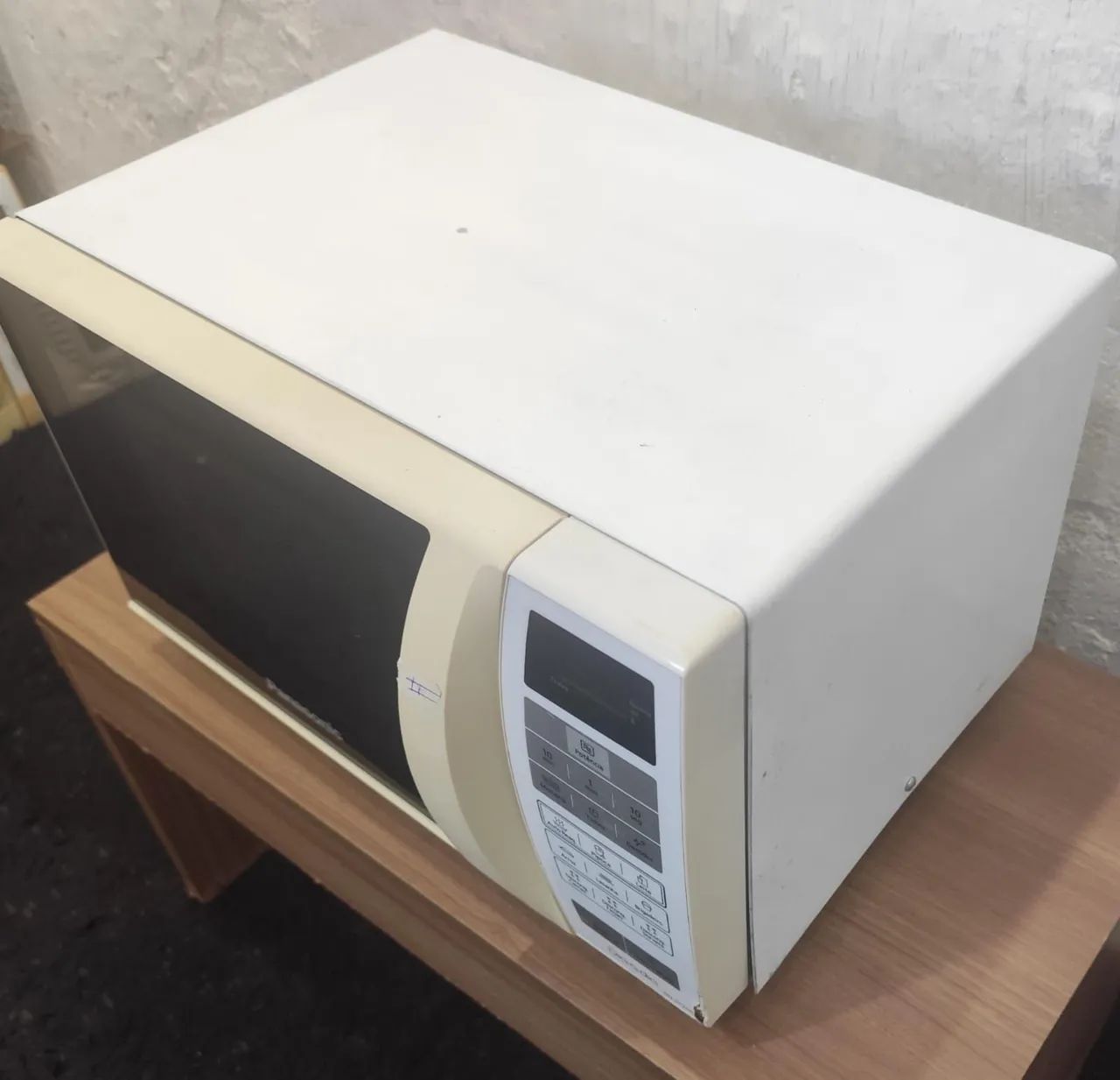 Microondas Panasonic 20l entrega grátis e garantia  - Foto 2