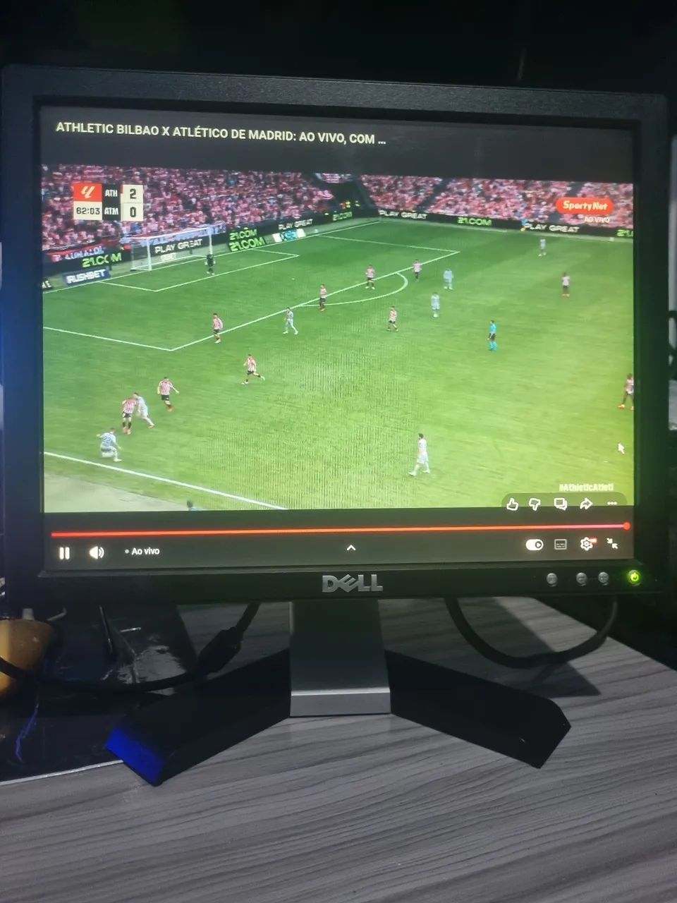 Monitor Dell 15" LCD - Completo (Acompanha Cabo VGA e de Força)