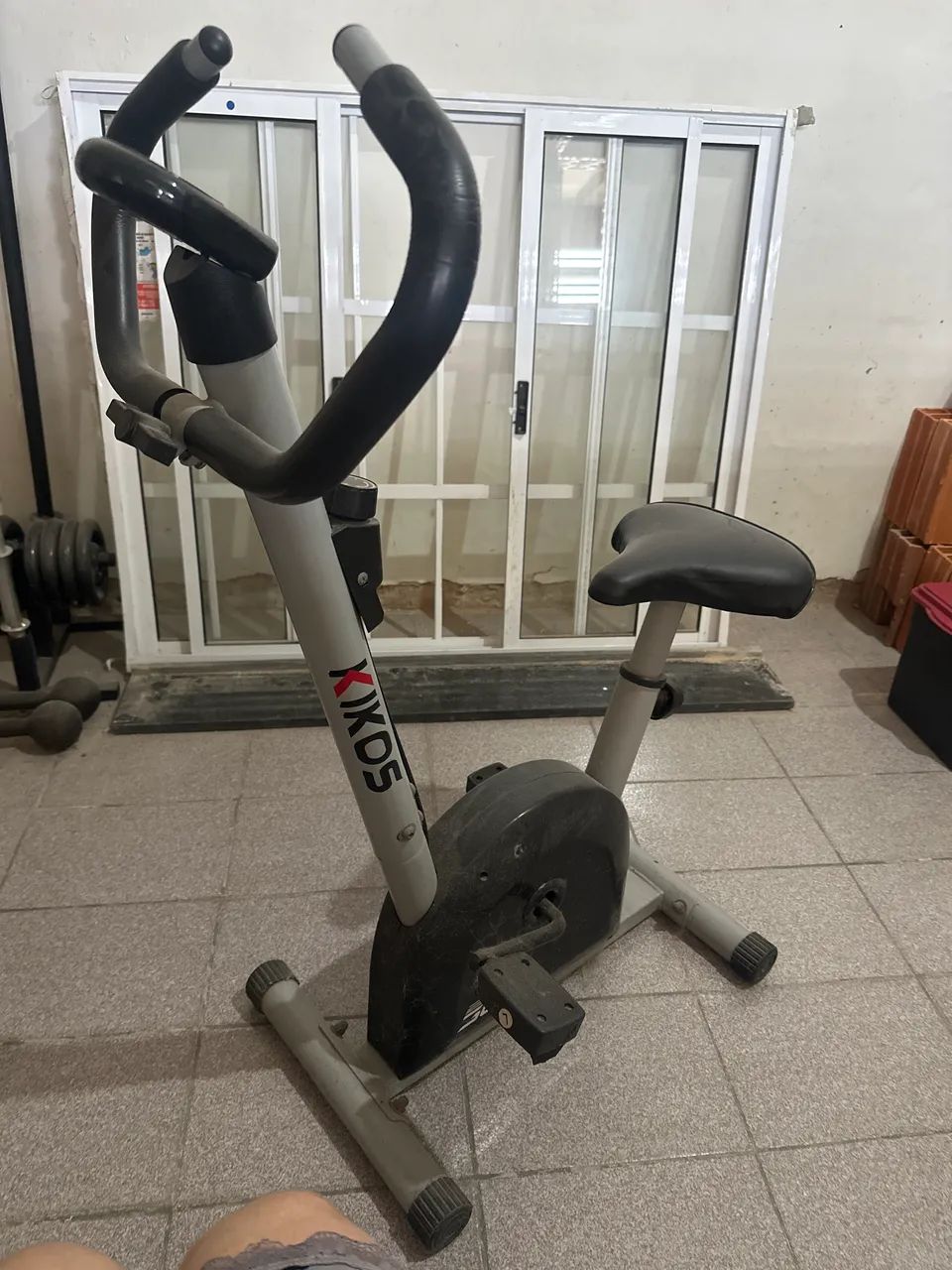 Vende-se bicicleta ergométrica Kiko