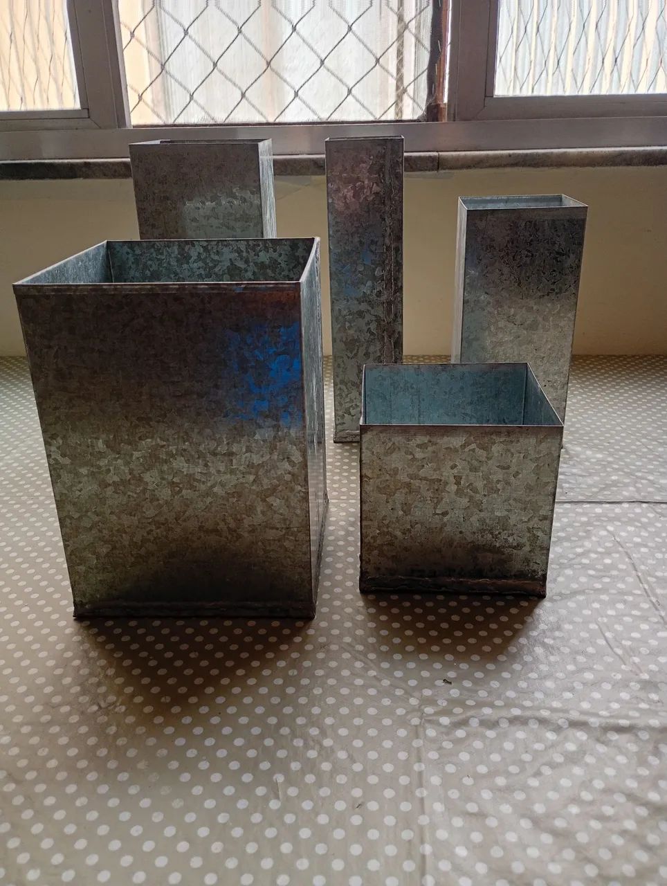 Diversas formas e tamanhos de vela em metal galvanizado - Foto 4