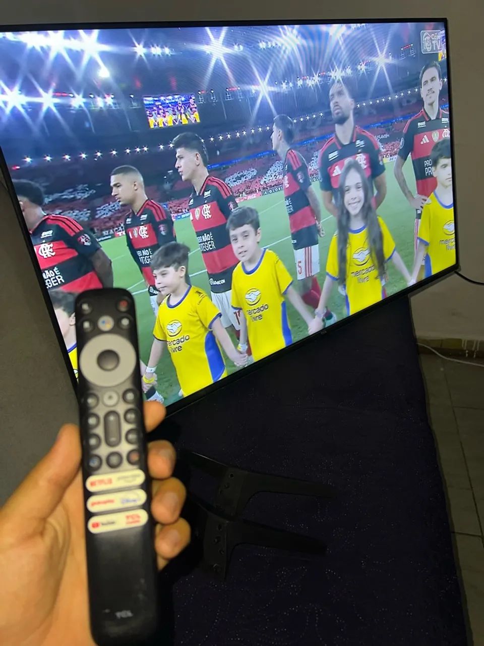 Tv tcl 43 polegadas , com 8 meses de uso . - Foto 2