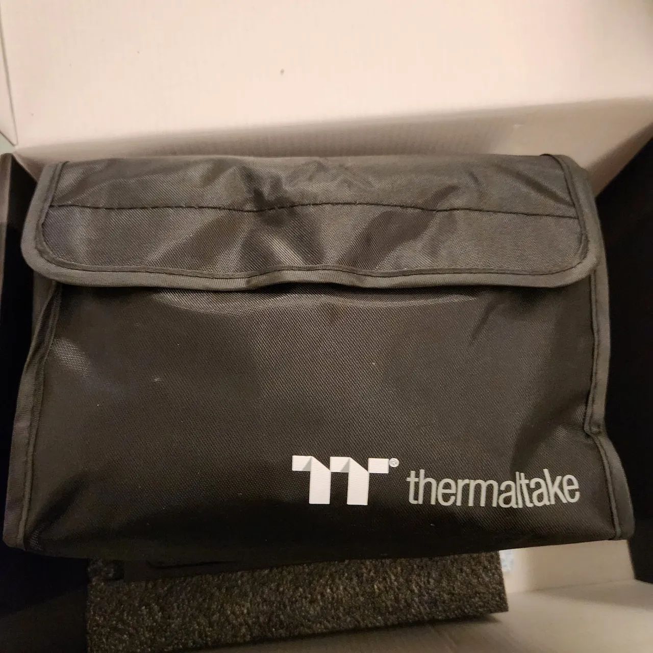 Fonte ATX Thermaltake ToughPower ARGB 850 W - Foto 5