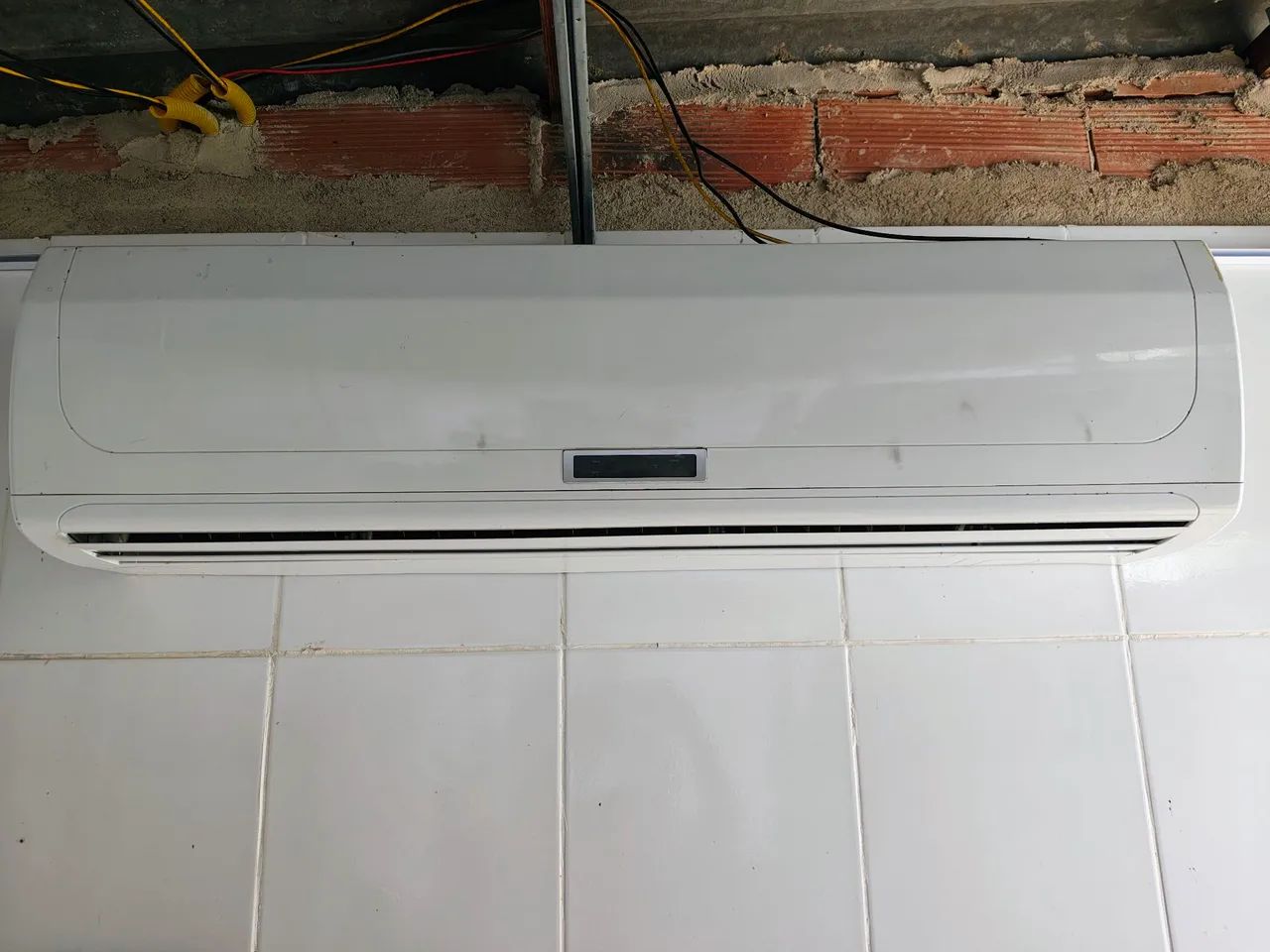 Ar condicionado Eletrolux 24.000 btus 220v