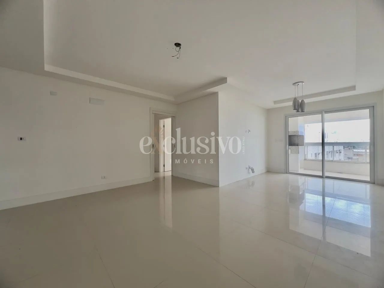Apartamento com Vista para o Mar na Beira-Mar Continental