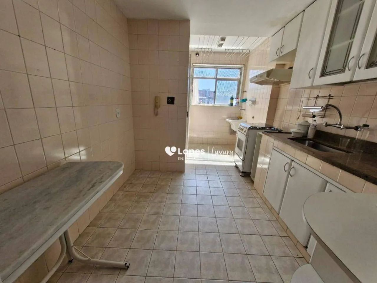 Apartamento de 1 quarto com 1sendo um revertido com banheiro - Foto 3
