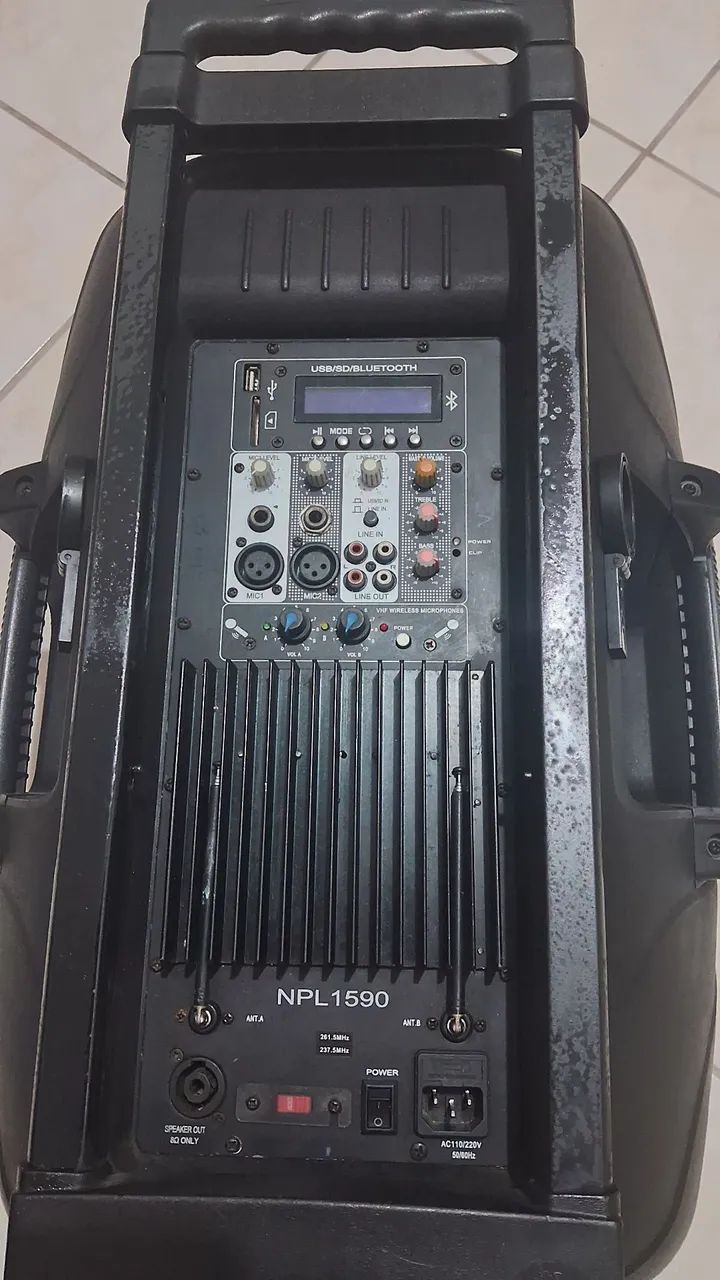 Caixa profissional 15polegadas 500wts NAPOLE excelente grave - Foto 2