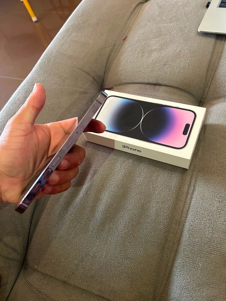 iPhone 14 Pro 128 GB muito conservado  - Foto 3
