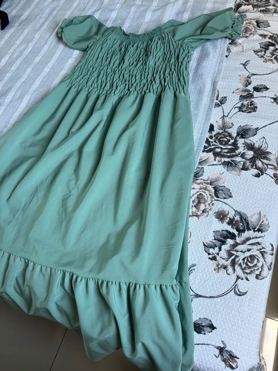 VESTIDO VERDE - Foto 2
