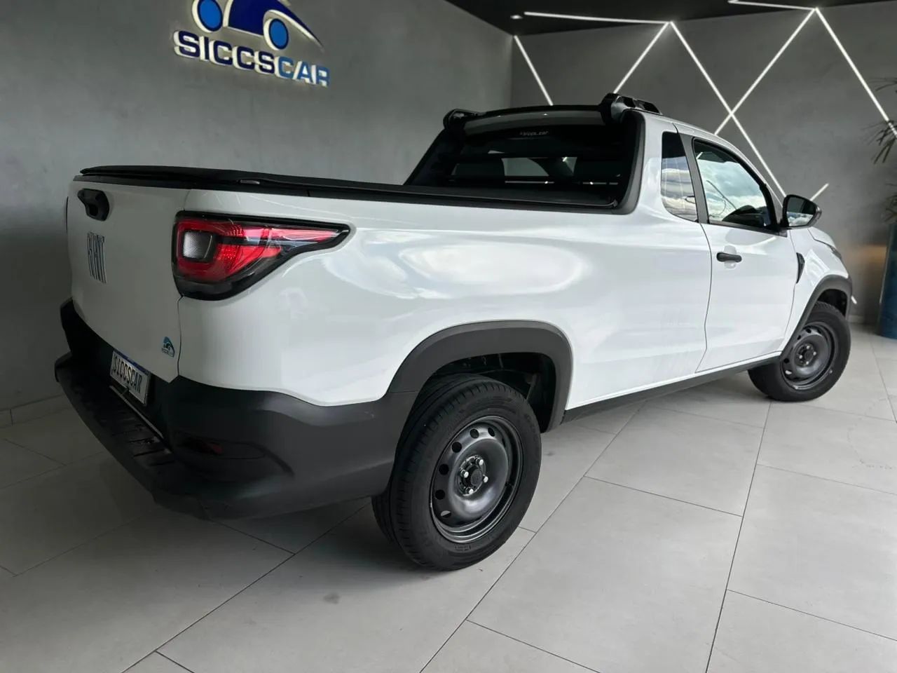 Fiat Strada Endurance 1.4 Flex 8V CS Plus 2023 - Foto 4