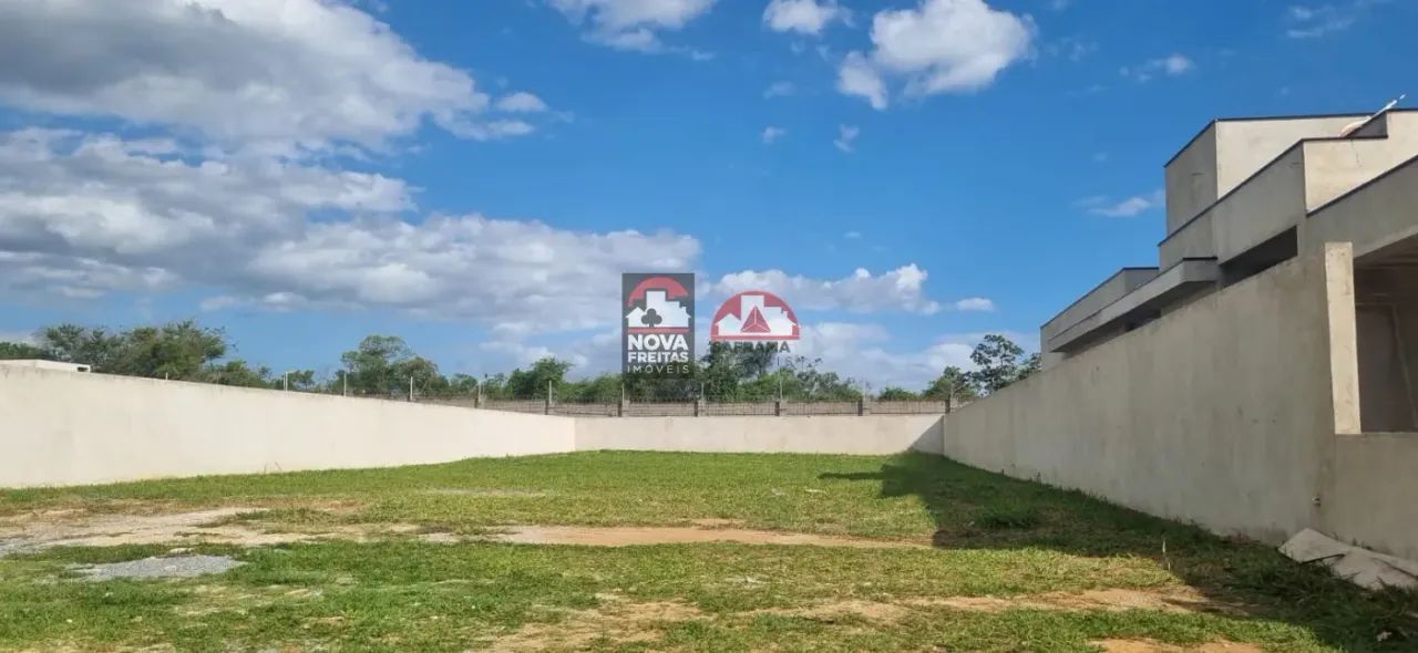 Terreno amplo e plano! - Foto 2