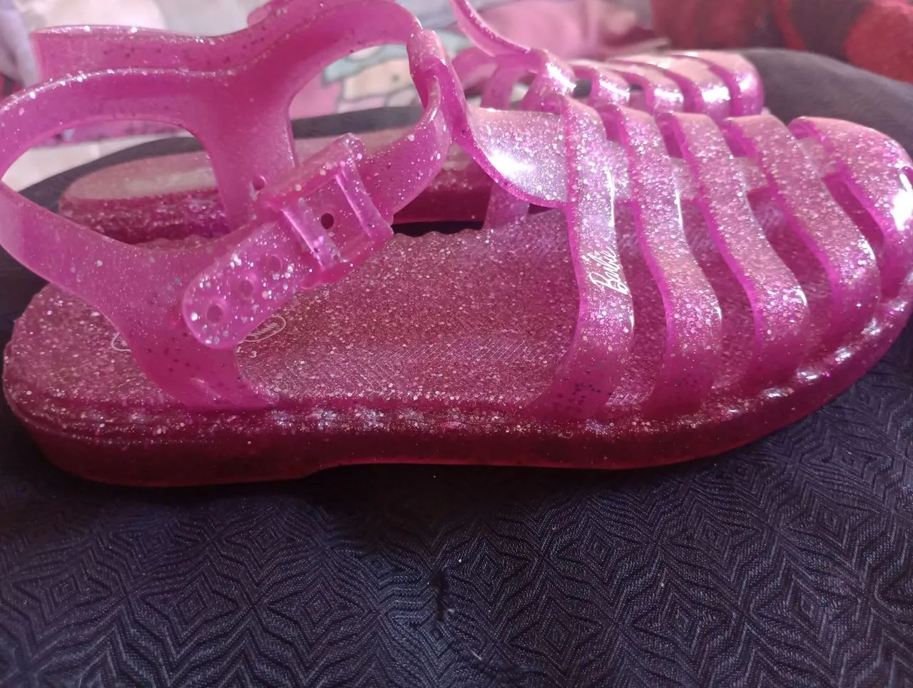 Sandália infantil Barbie com glitter  - Foto 5