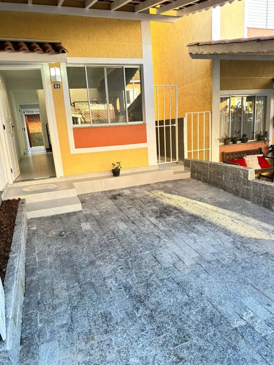 Casa a venda com 2 quartos na Granja Viana FL15 - Foto 2