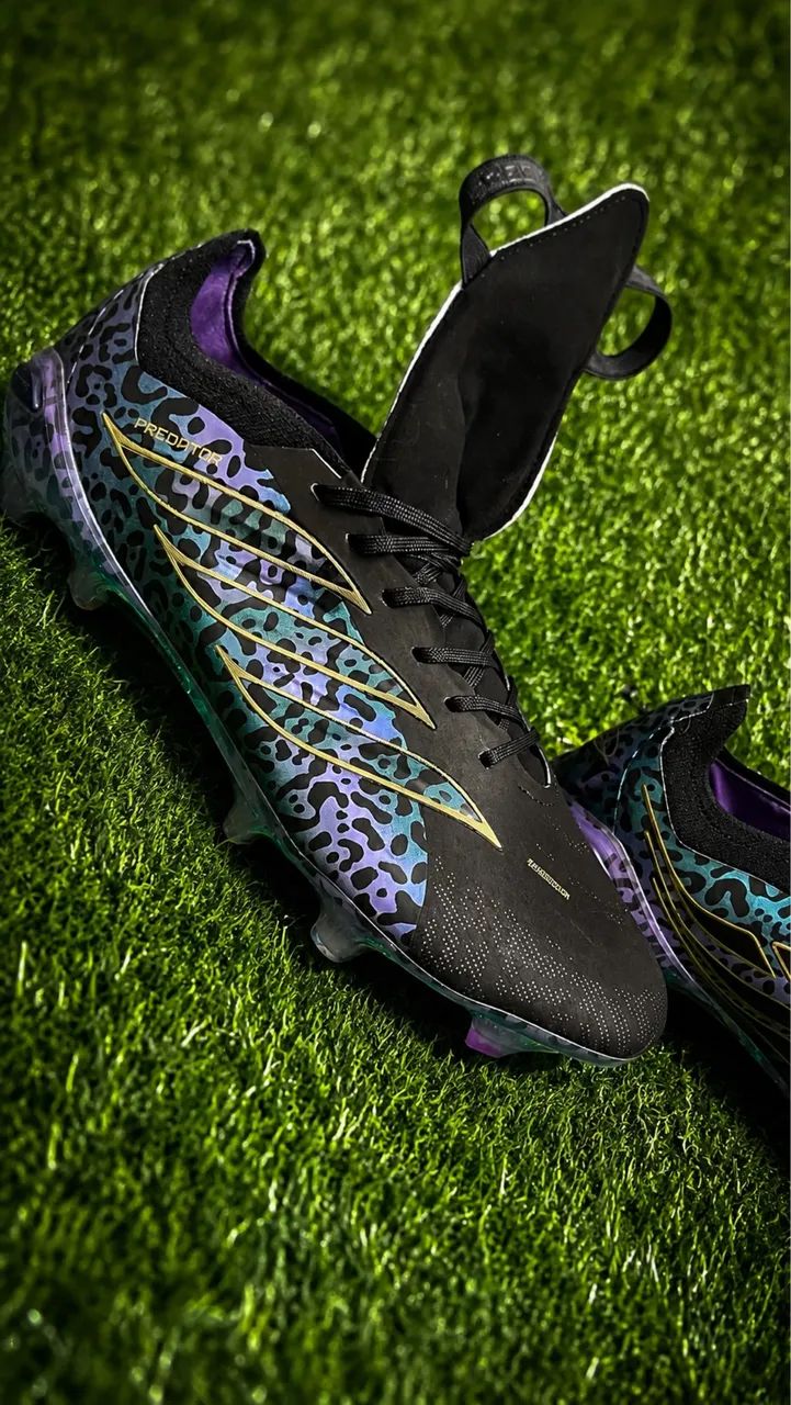 Adidas Predator Elite FT FG em edição especial assinada por Kaká