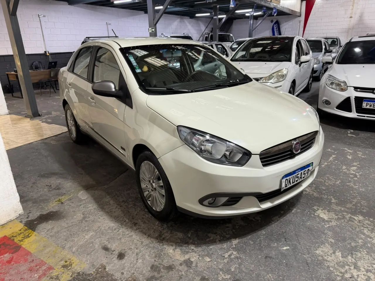 Fiat Grand Siena ESSENCE 1.6 FLEX 16V 2016