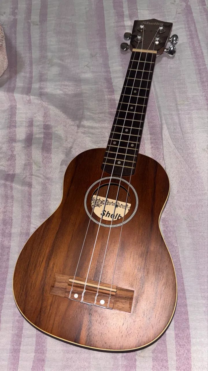 Ukulele Shelby SOPRANO SU21R STNT