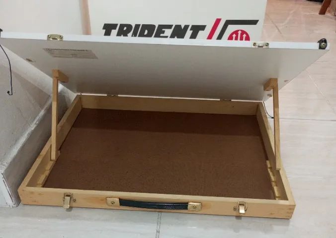 Mesa de desenho Trident A2 seminova  - Foto 3